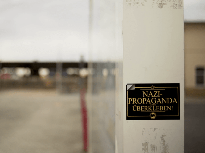 vlcsnap-2016-04-15-16h03m10s679